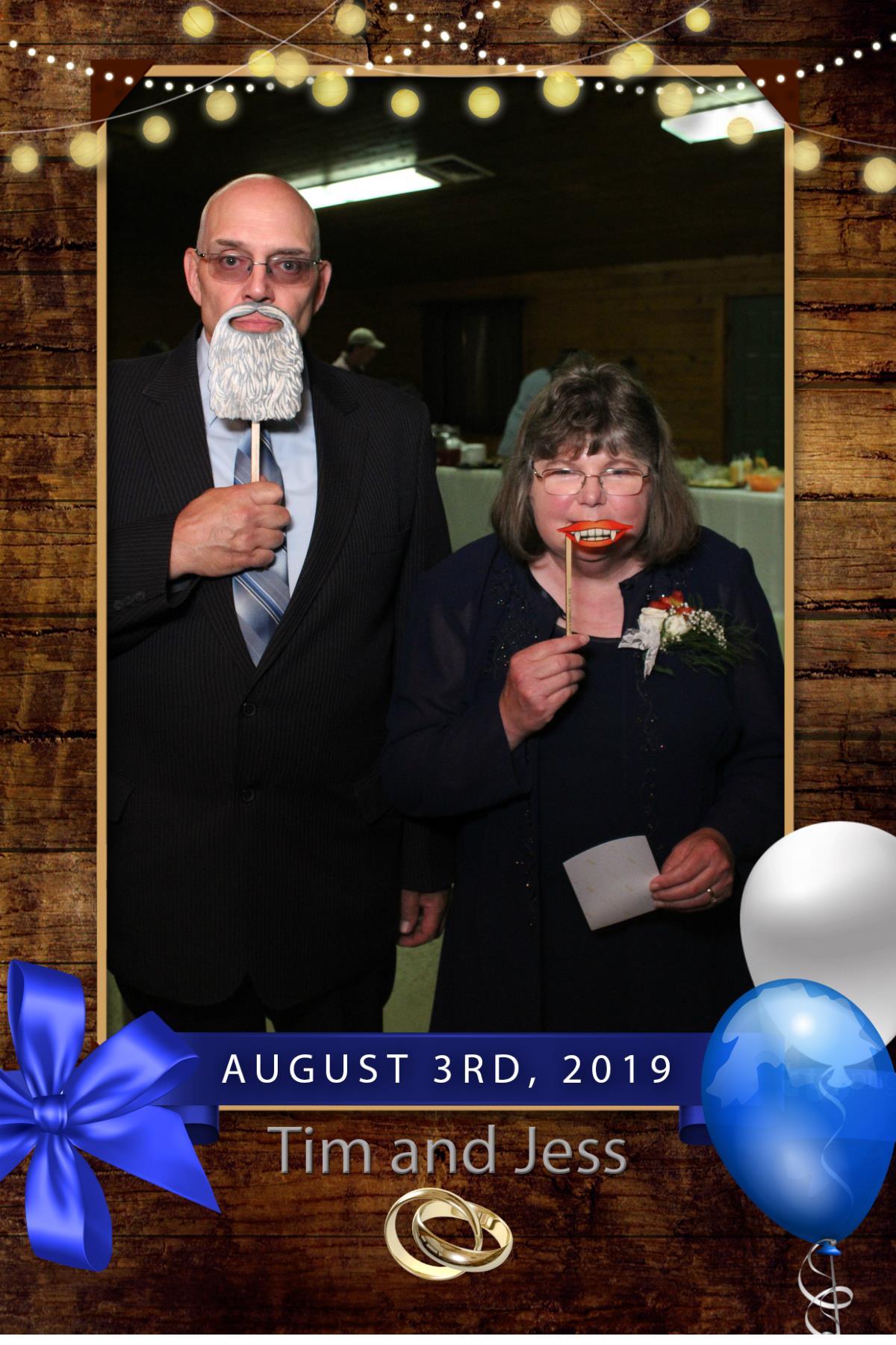 Tim and Jess's Wedding | View more photos from the event at gallery.mainemagicmirror.com/u/MaineMagicMirror/Tim-and-Jesss-Wedding